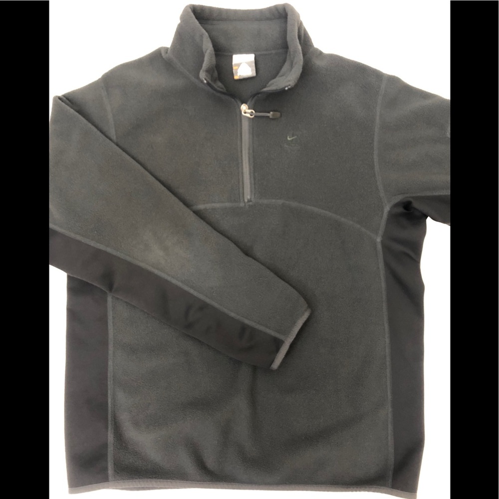 Vintage Nike ACG 1/4-zip Fleece pullover size M